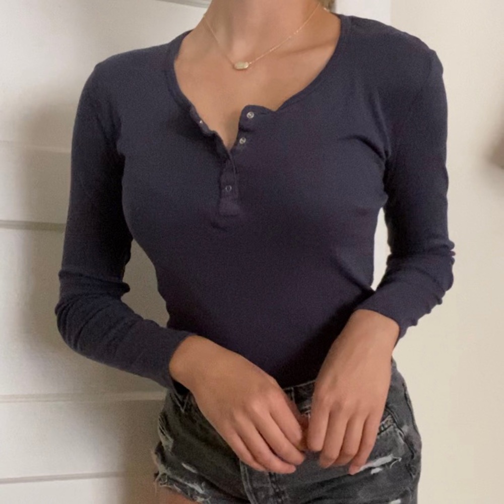 John Galt (Brandy Melville) Long Sleeve